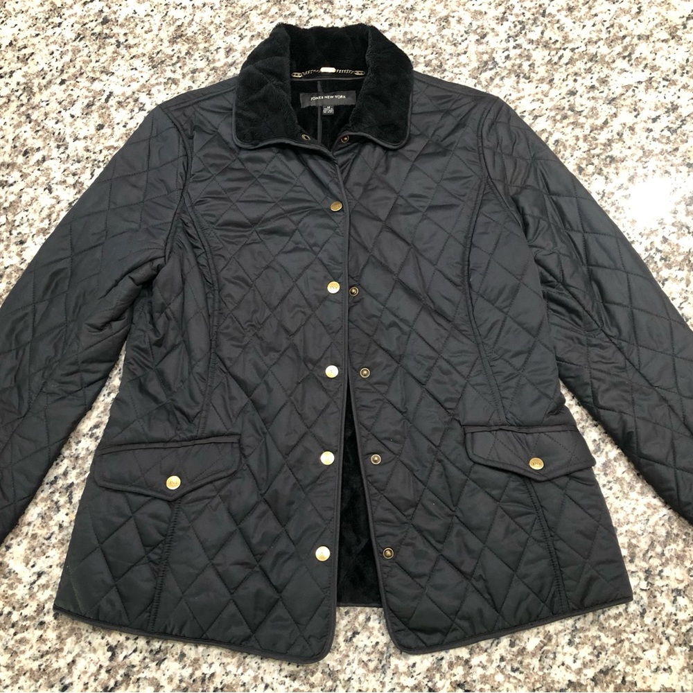 Like New Jones New York black quilted jacket size medium.